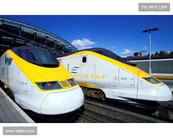 “欧洲之星”突发故障 八百乘客被困海底隧道数小时